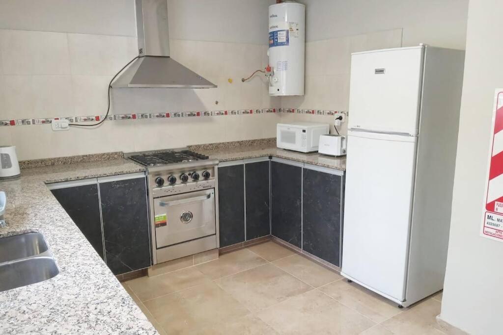Moderno Complejo De 10 Cerca De Aristides Сasa de vacaciones Mendoza